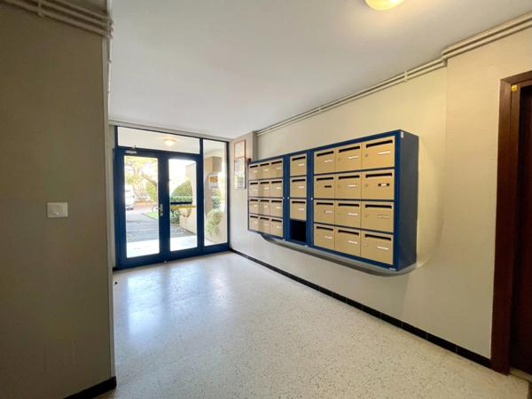 STUDIO 1 PIÈCE 25M2 AVEC PLACE DE PARKING