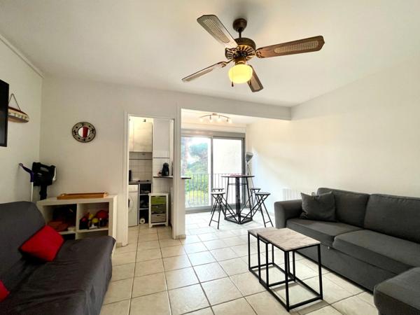 STUDIO 1 PIÈCE 25M2 AVEC PLACE DE PARKING