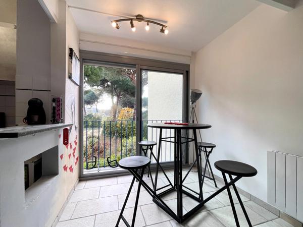 STUDIO 1 PIÈCE 25M2 AVEC PLACE DE PARKING