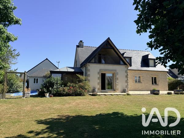 Maison à vendre 9 pièces 195 m² Saint-Hilaire-du-Harcouët