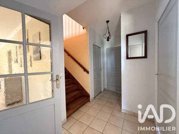 Maison à vendre 9 pièces 195 m² Saint-Hilaire-du-Harcouët