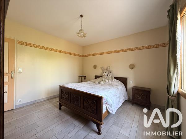 Maison à vendre 9 pièces 195 m² Saint-Hilaire-du-Harcouët