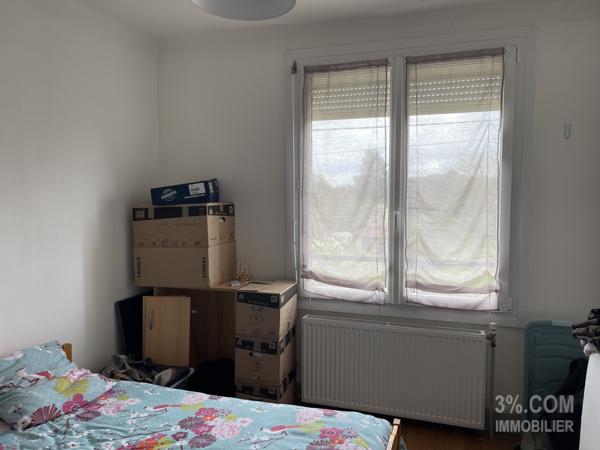 Dieulouard, Maison Mitoyenne d'un coté de 73 m², 2 chambres, jardin, sous-sol et dépendance. Dieulouard (54380)