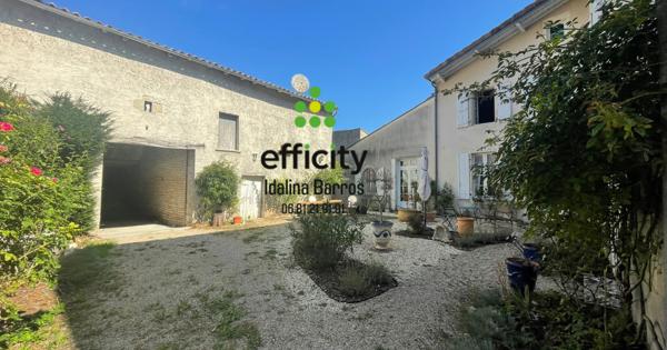 Maison
         9 pièces
        - 285 m² 275 000 € *