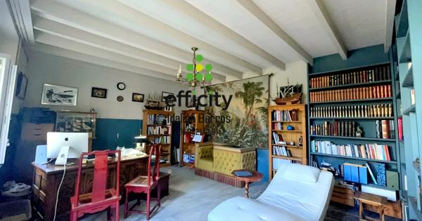 Maison
         9 pièces
        - 285 m² 275 000 € *