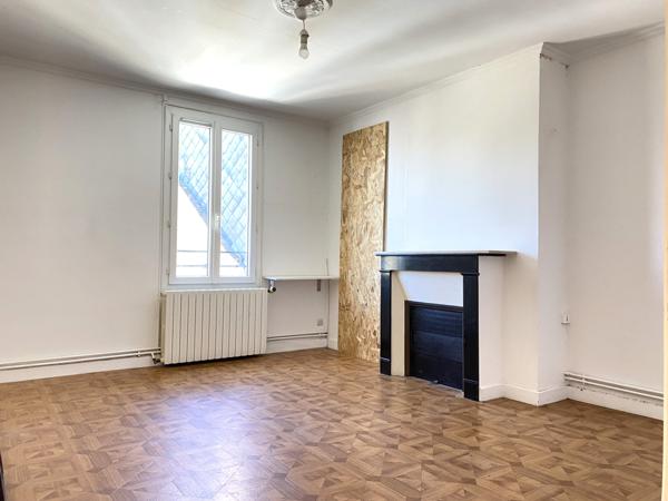 Courtenay (45320) COURTENAY-CENTRE