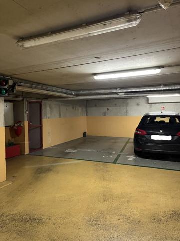 Parking à vendre - Paris 11 - 17m2