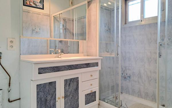 Appartement à vendre    2 pièces • 50 m2 Golfe Juan - Vallauris