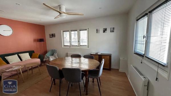 Immeuble à vendre 288m²