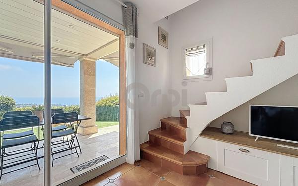Maison à vendre    2 pièces • 32 m2 Les Issambres - Roquebrune-sur-Argens