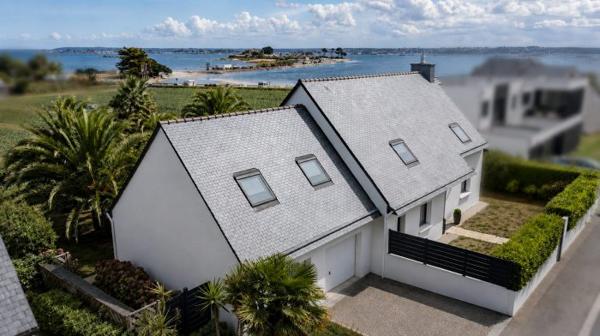 EXCLUSIVITÉ – RARE À SAINT-POL-DE-LÉON – MAISON 225 m² AVEC VUE MER