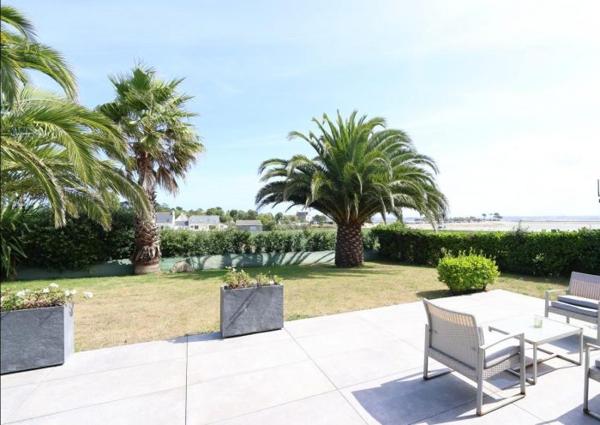 EXCLUSIVITÉ – RARE À SAINT-POL-DE-LÉON – MAISON 225 m² AVEC VUE MER