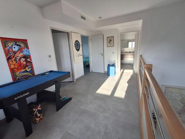 Maison récente de 148.96 m2