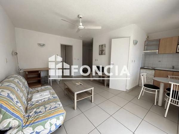 Location Appartement meublé 2 pièces 32.96 m² - 14 RUE DE LA SOLE La Rochelle 17000