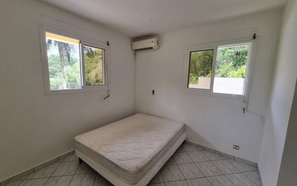 Maison à vendre    5 pièces •  Le Gosier
