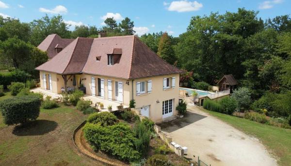 Maison ancienne - Belves Maison Périgourdine