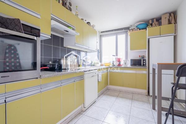 APPARTEMENT 4 PIÈCES - 82 M² AVEC PARKING ET CAVE