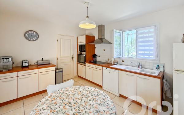 Maison à vendre    4 pièces •  Bollène