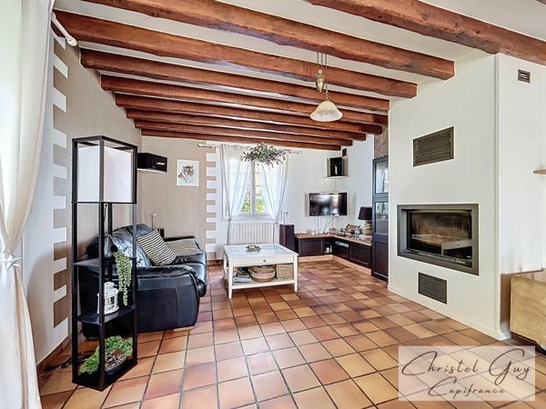 Maison traditionnelle 144 m² à vendre à Écommoy (72) – 4600 m², vie de plain-pied, dépendances, proche gare et commerces