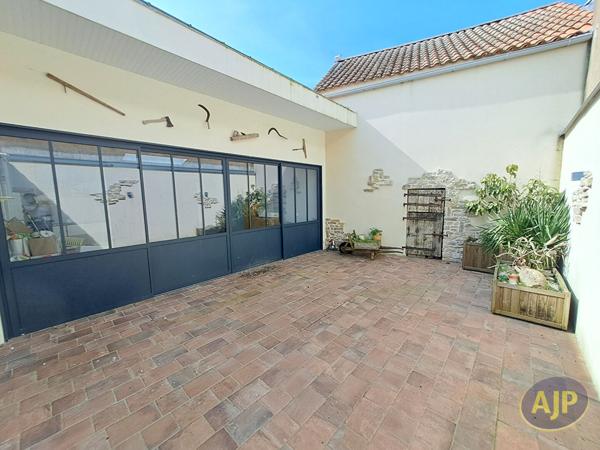 Vente maison La Garnache : 353 000 € - AJP Immobilier Challans