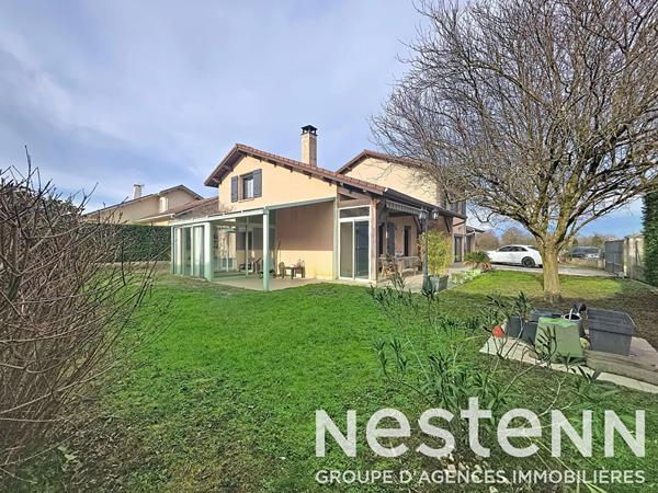 SAINT LAURENT DE MURE - Maison individuelle de 185 m² environ avec jardin de 707 m²