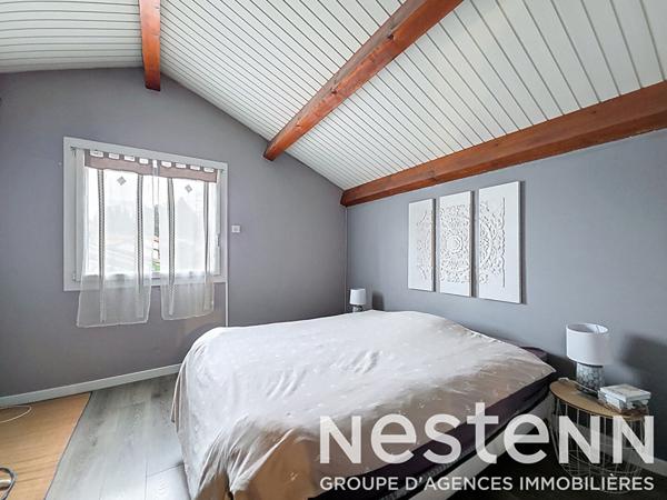 SAINT LAURENT DE MURE - Maison individuelle de 185 m² environ avec jardin de 707 m²