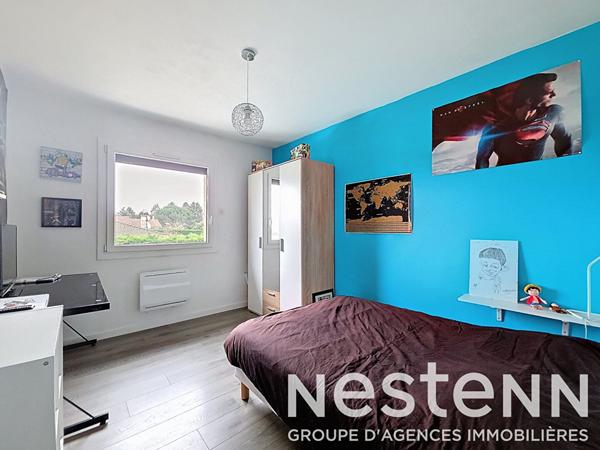 SAINT LAURENT DE MURE - Maison individuelle de 185 m² environ avec jardin de 707 m²