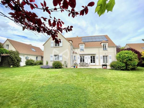 Rambouillet, Magnifique maison familiale de 290m2 de 8 chambres dans le quartier recherché du Patis.