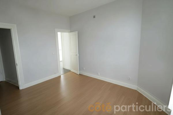 Location
                Appartement70,85 m² - 3 Pièces -
                    ORLEANS (45000)