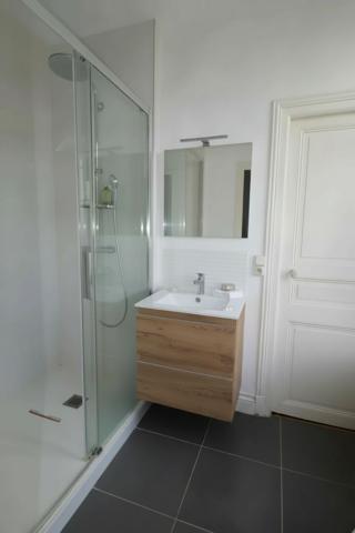 Location
                Appartement70,85 m² - 3 Pièces -
                    ORLEANS (45000)