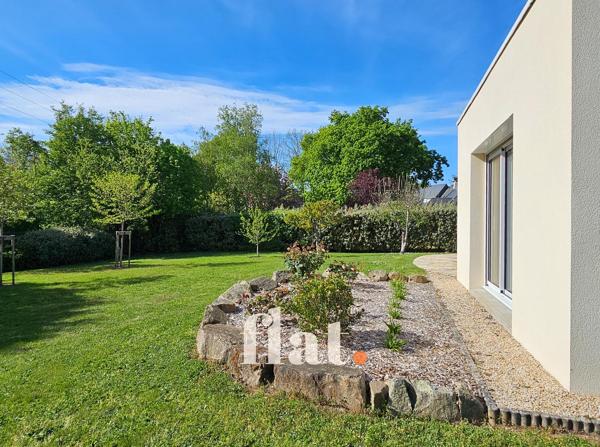 Maison
                                                                                                                                                                                                                                                                                                                        5 pièce(s)                                                                                                                                                                                                          4 chambre(s)                                                                                                                                                                                                          153  m²