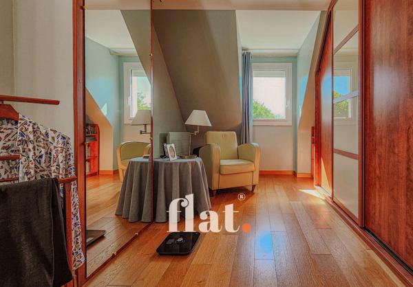 Maison
                                                                                                                                                                                                                                                                                                                        5 pièce(s)                                                                                                                                                                                                          4 chambre(s)                                                                                                                                                                                                          153  m²