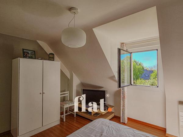 Maison
                                                                                                                                                                                                                                                                                                                        5 pièce(s)                                                                                                                                                                                                          4 chambre(s)                                                                                                                                                                                                          153  m²