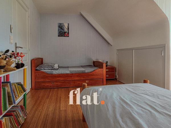 Maison
                                                                                                                                                                                                                                                                                                                        5 pièce(s)                                                                                                                                                                                                          4 chambre(s)                                                                                                                                                                                                          153  m²