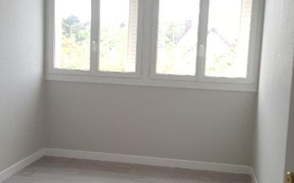 Appartement à louer    2 pièces •  Beauvais