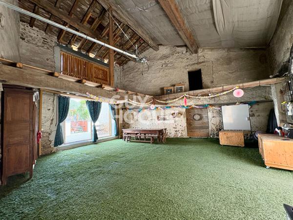 Maison ancienne rénovée MILLERY + grange aménageable