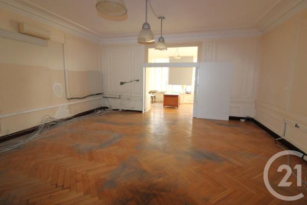 Appartement Local à vendre  1 pièce - 55,67 m2 MENTON - 06