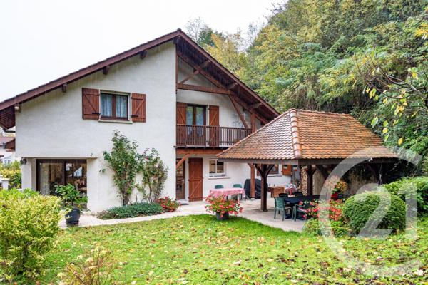 Maison à vendre  5 pièces - 124 m2 ECHIROLLES - 38
