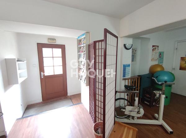 Locaux professionnels 6 pièces Louveciennes 120 m2