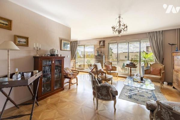 Appartement 3/4 Pièces traversant avec balcons dans résidence service