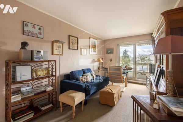 Appartement 3/4 Pièces traversant avec balcons dans résidence service