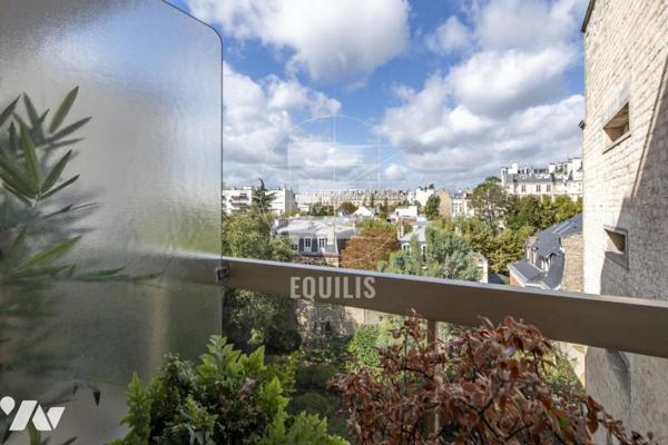 Appartement 3/4 Pièces traversant avec balcons dans résidence service