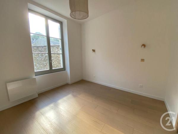 Appartement F4 à vendre  4 pièces - 70,10 m2 NERVILLE LA FORET - 95