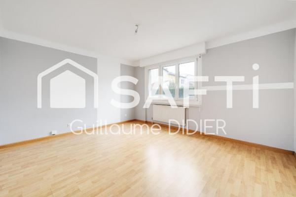 Saint-Max, Appartement au RDC, de 52 m2 complément rénové !