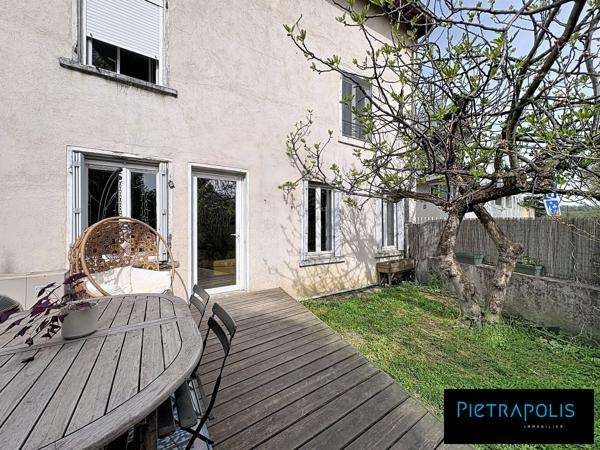 Appartement T4 avec jardin et entrée indépendante