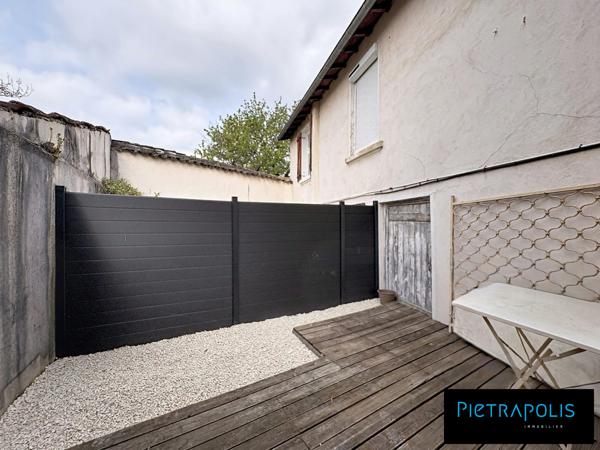 Appartement T4 avec jardin et entrée indépendante
