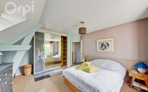 Maison à vendre    5 pièces • 170 m2 Senlis