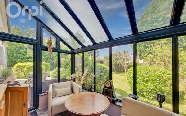 Maison à vendre    5 pièces • 170 m2 Senlis