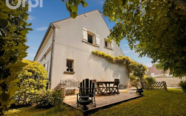 Maison à vendre    5 pièces • 170 m2 Senlis