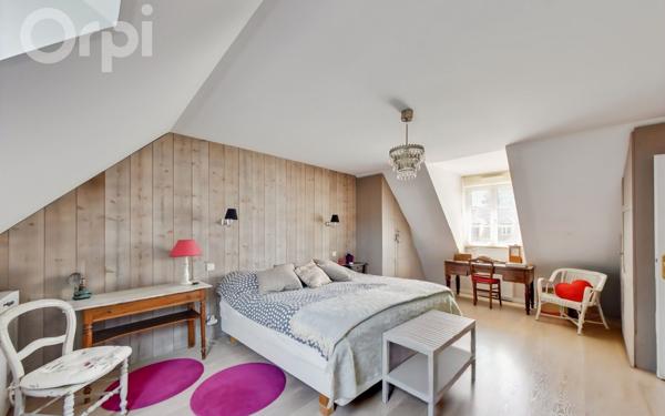 Maison à vendre    5 pièces • 170 m2 Senlis